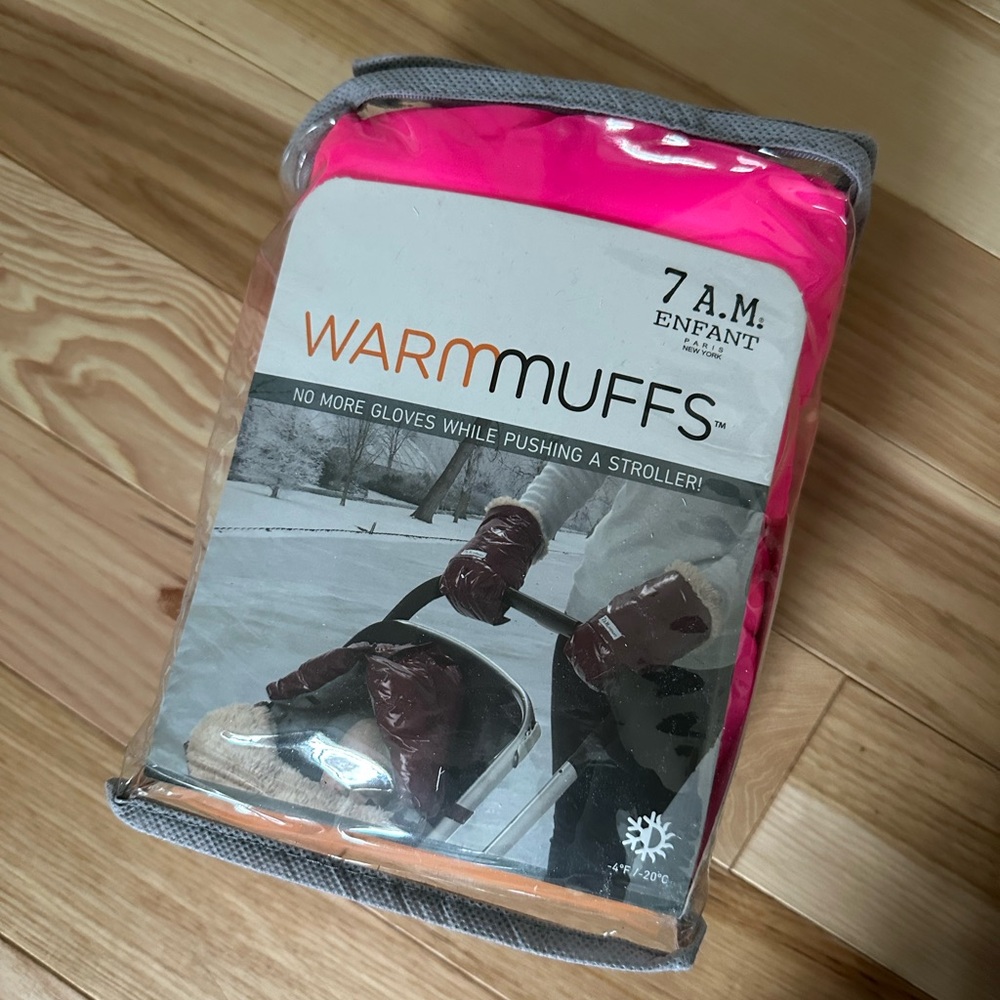 7 A.M. Enfant Warmmuffs in Pink